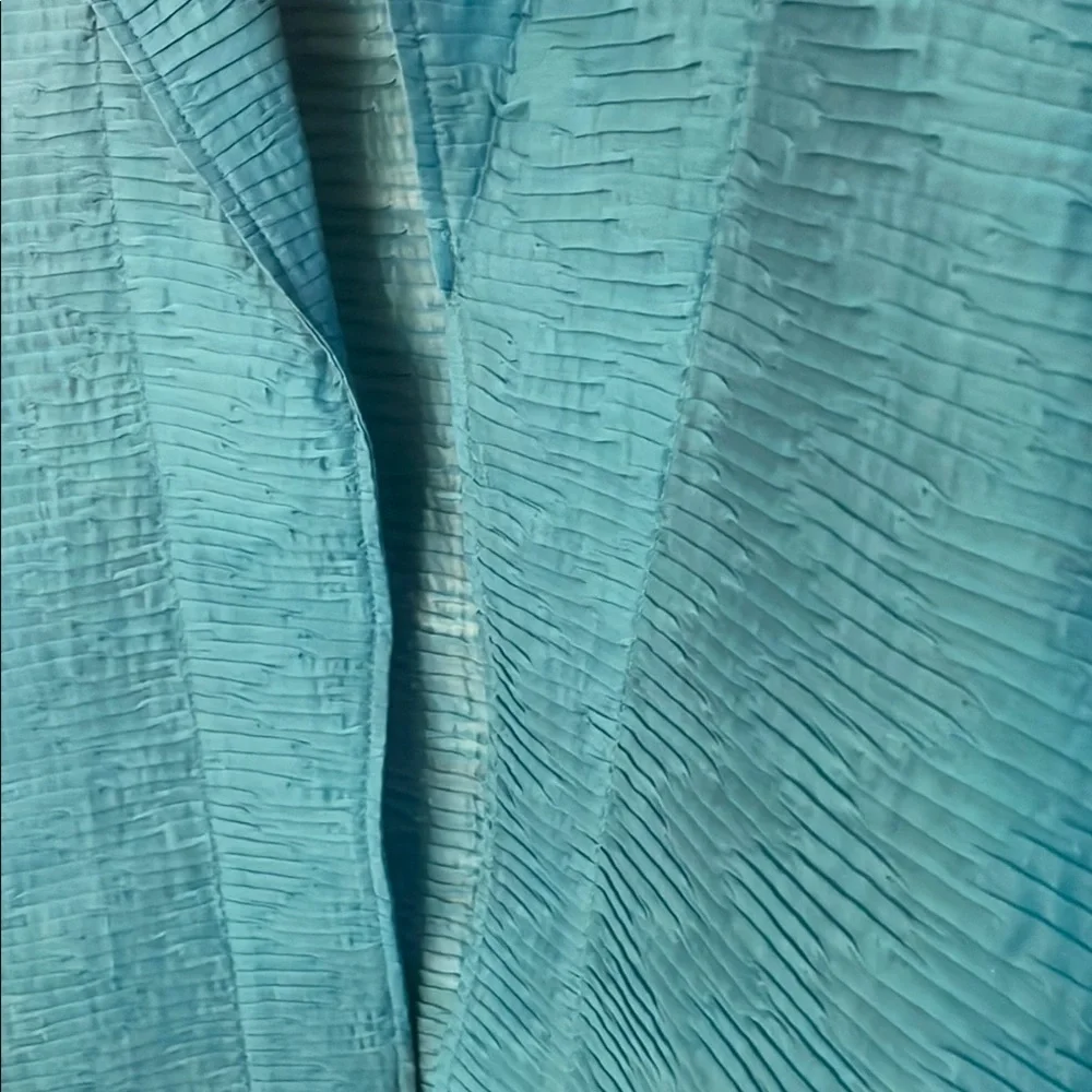 Chico's Vibrant Turquoise Pleated Open Slit Lightweight Jacket